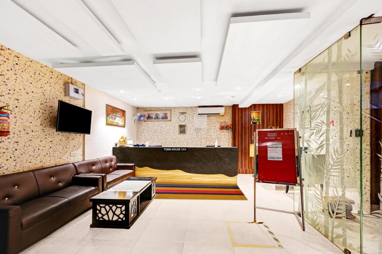 Townhouse Oak Pentagon Residency Hotel Bhubaneswar Ngoại thất bức ảnh