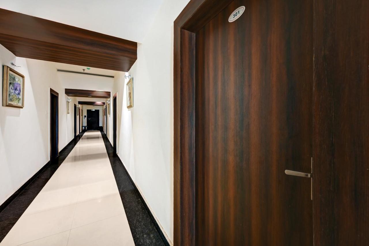 Townhouse Oak Pentagon Residency Hotel Bhubaneswar Ngoại thất bức ảnh
