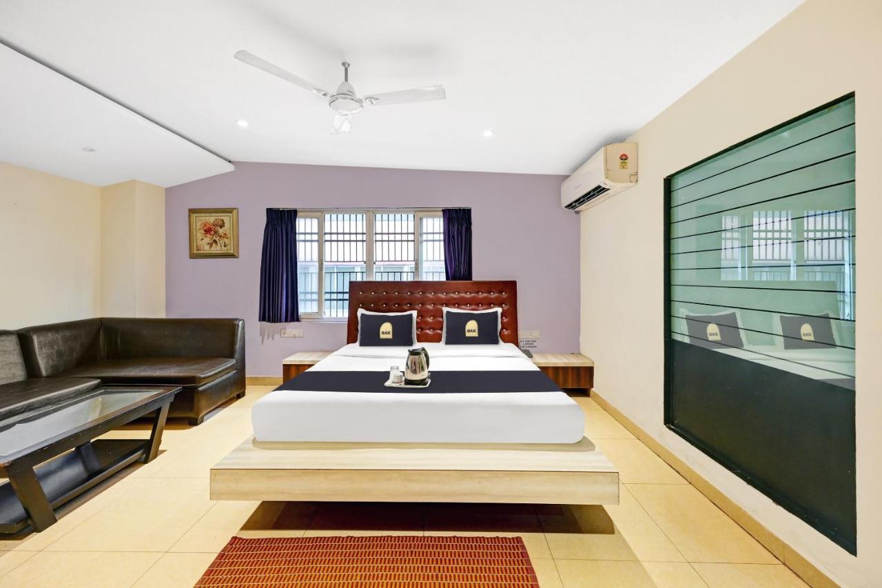 Townhouse Oak Pentagon Residency Hotel Bhubaneswar Ngoại thất bức ảnh