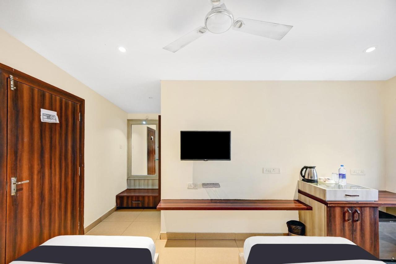 Townhouse Oak Pentagon Residency Hotel Bhubaneswar Ngoại thất bức ảnh