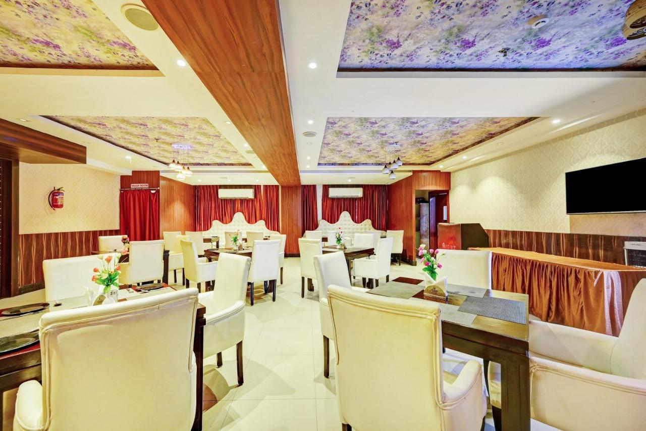 Townhouse Oak Pentagon Residency Hotel Bhubaneswar Ngoại thất bức ảnh